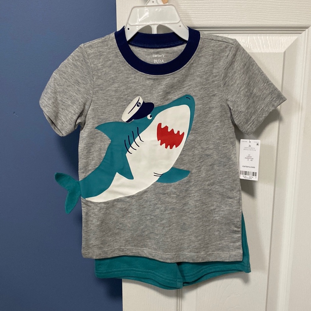 Shirt and shorts set (3)